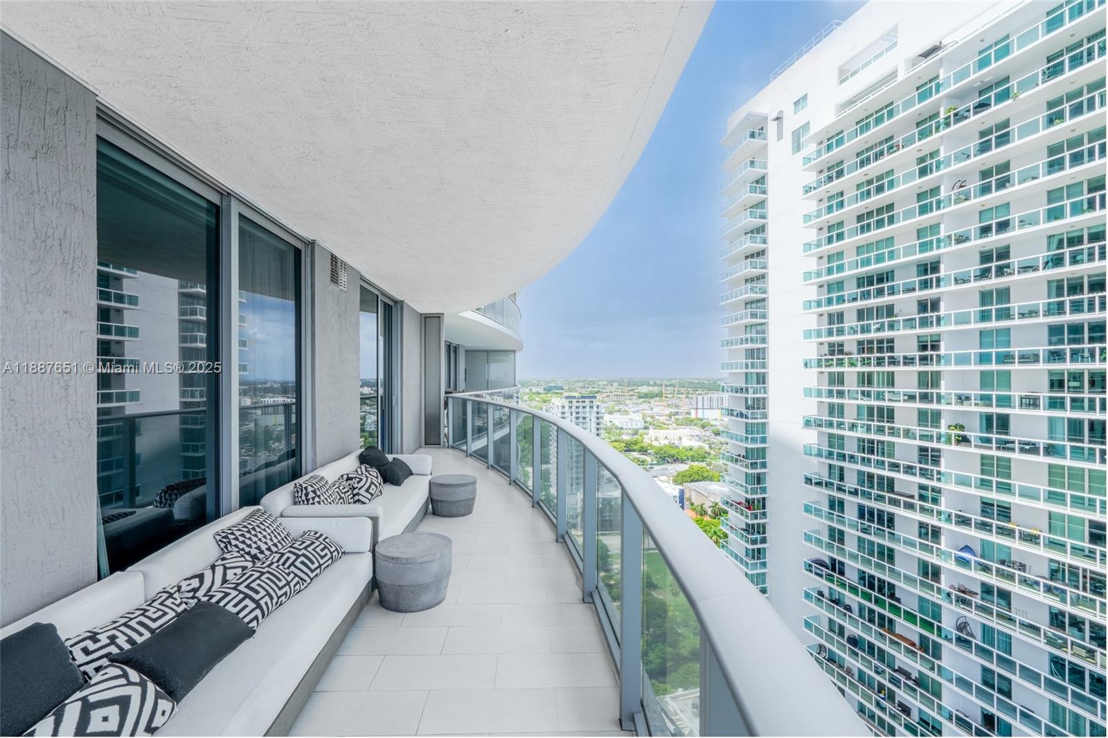 488 NE 18th St #2612/2615, Miami FL 33132