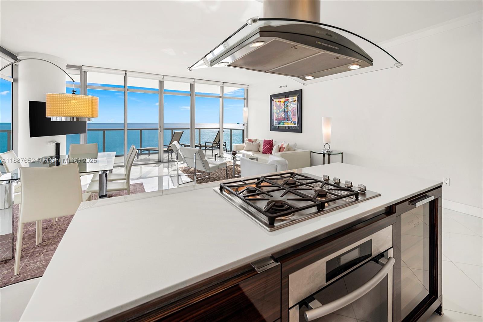 3737 COLLINS AV #S-1301, Miami FL 33140