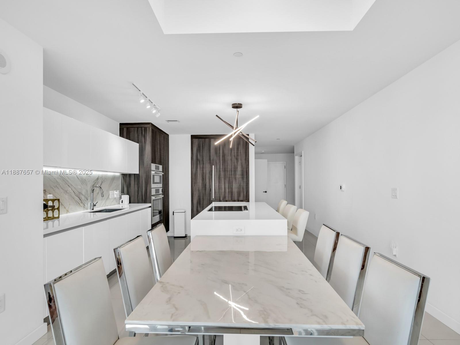 851 NE 1st Ave #3201, Miami FL 33132