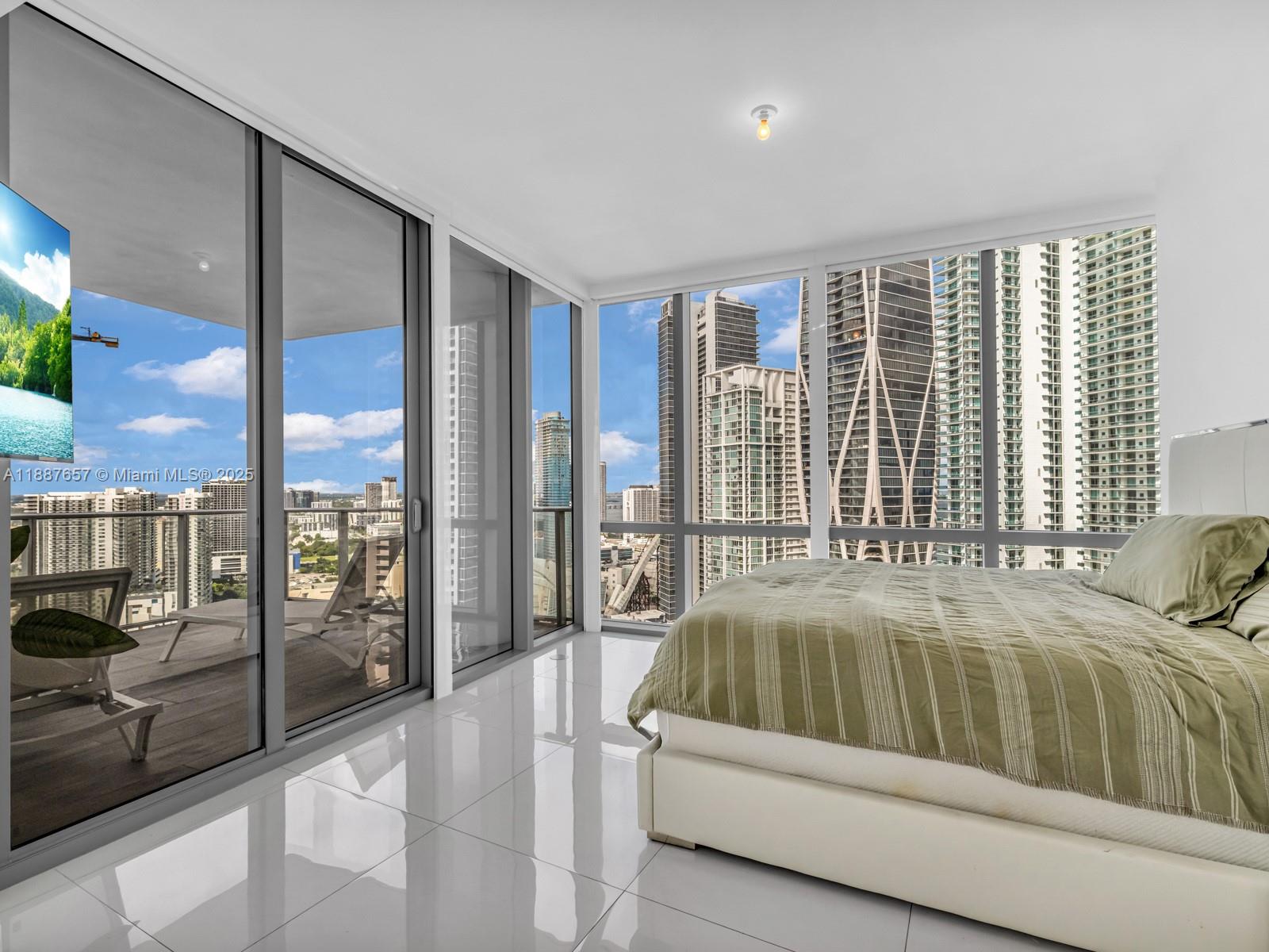 851 NE 1st Ave #3201, Miami FL 33132