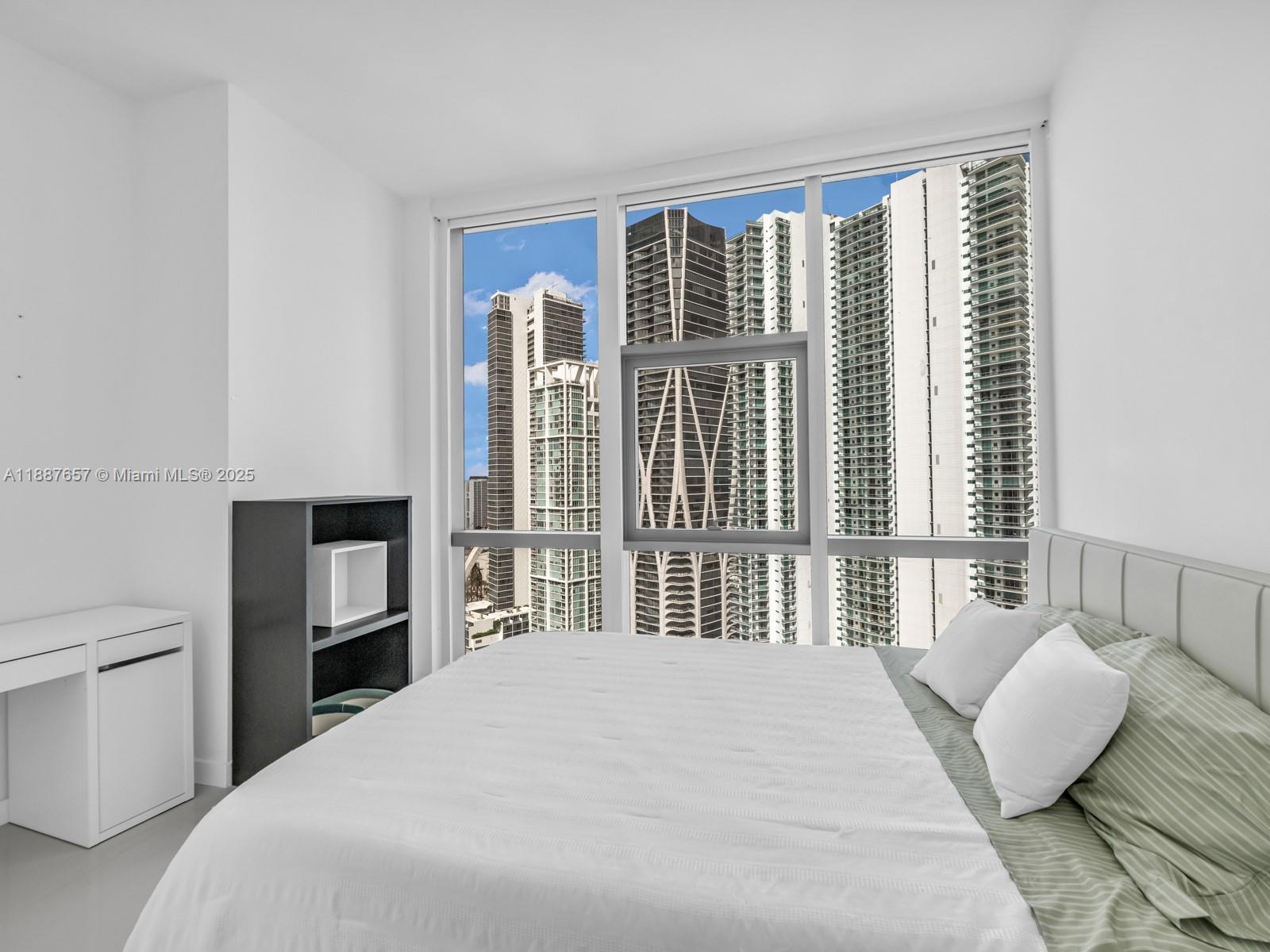 851 NE 1st Ave #3201, Miami FL 33132