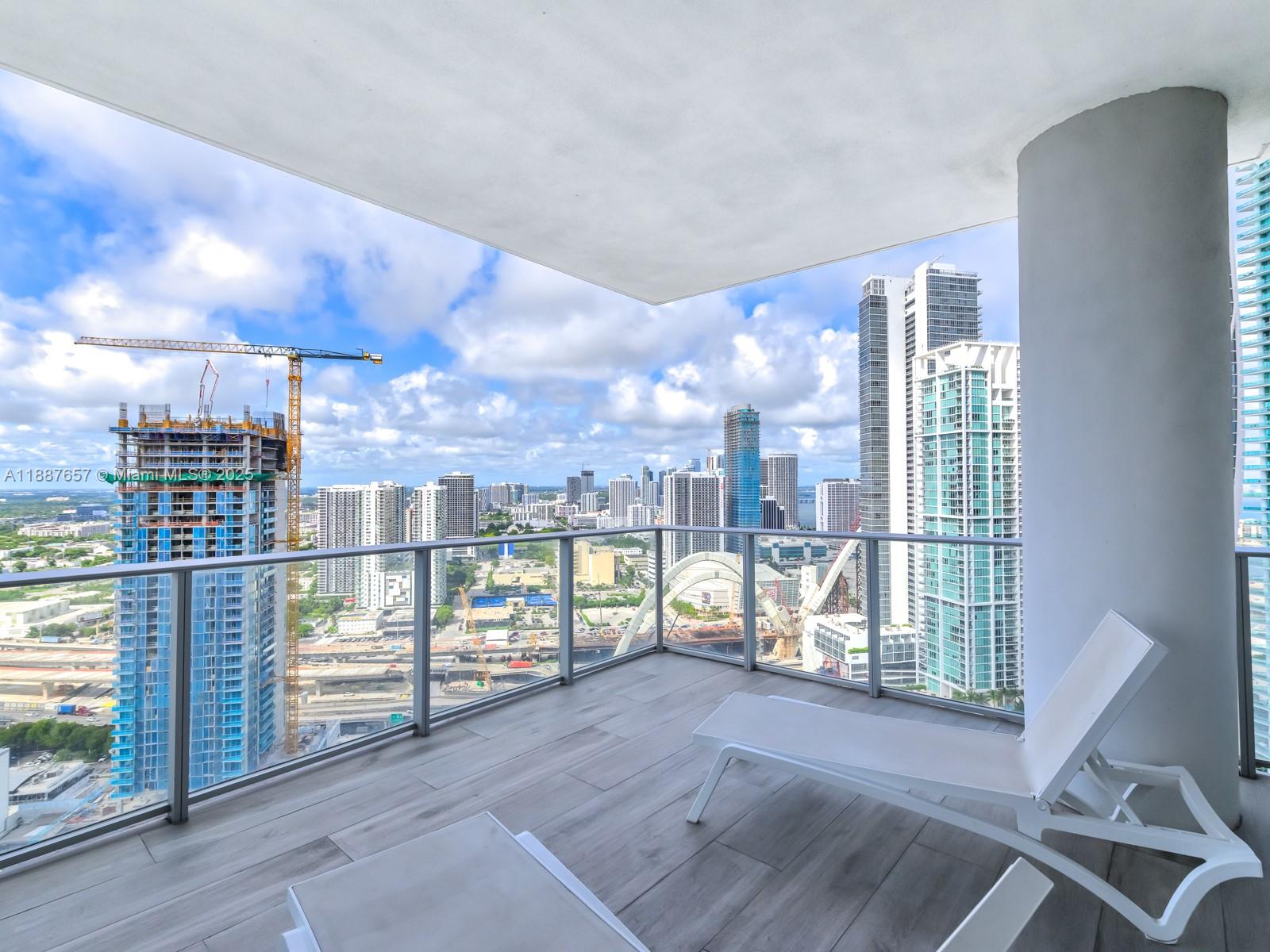 851 NE 1st Ave #3201, Miami FL 33132