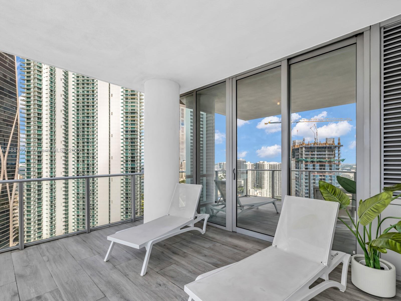 851 NE 1st Ave #3201, Miami FL 33132