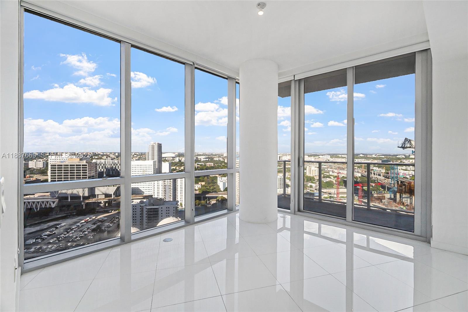 851 NE 1st Ave #2802, Miami FL 33132