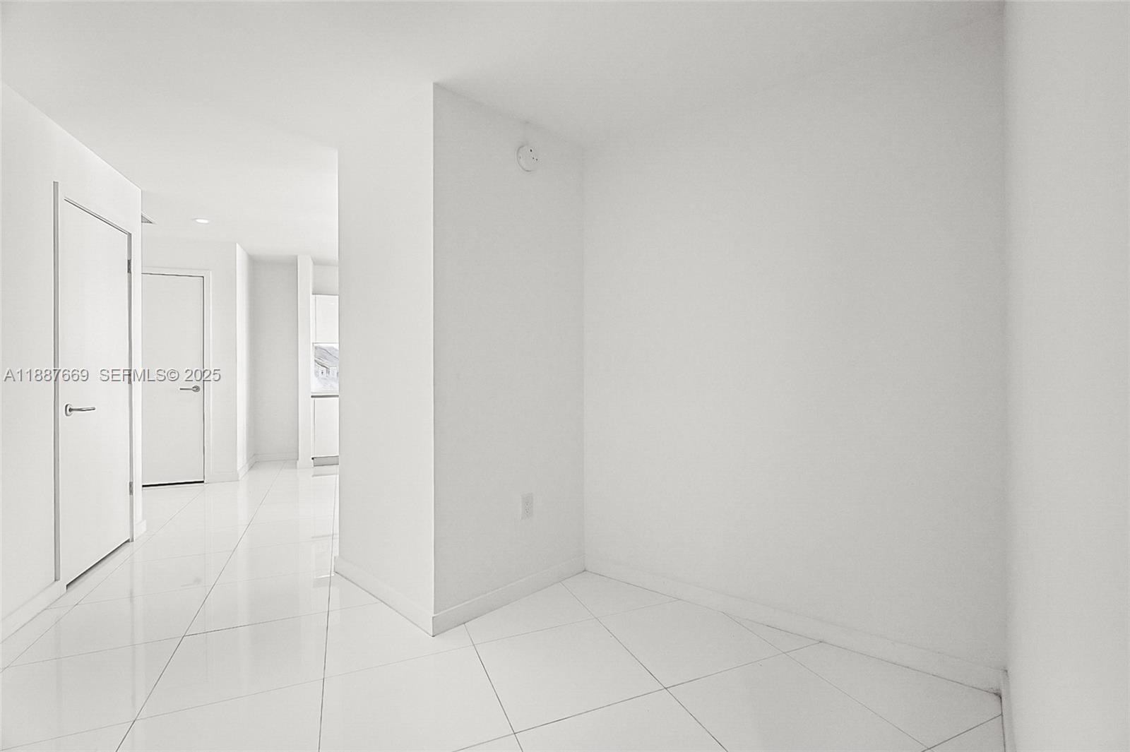 851 NE 1st Ave #2802, Miami FL 33132