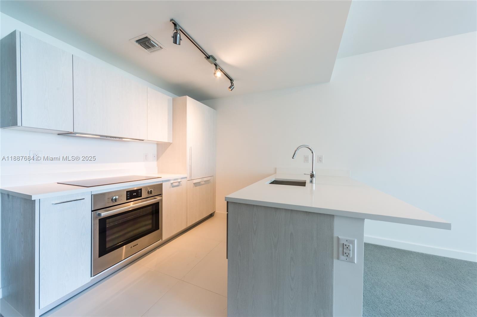 501 NE 31st St #2303, Miami FL 33137