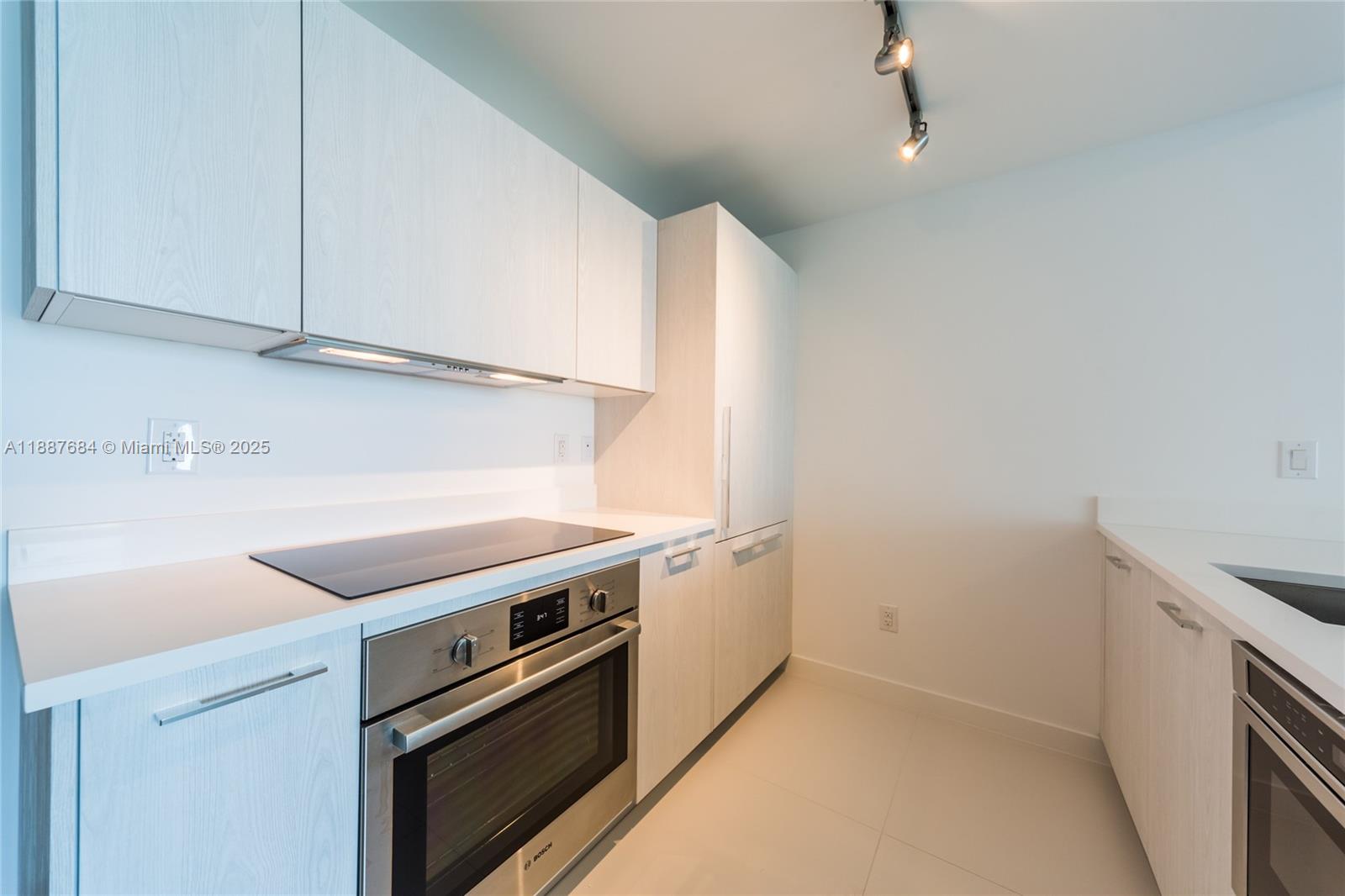501 NE 31st St #2303, Miami FL 33137