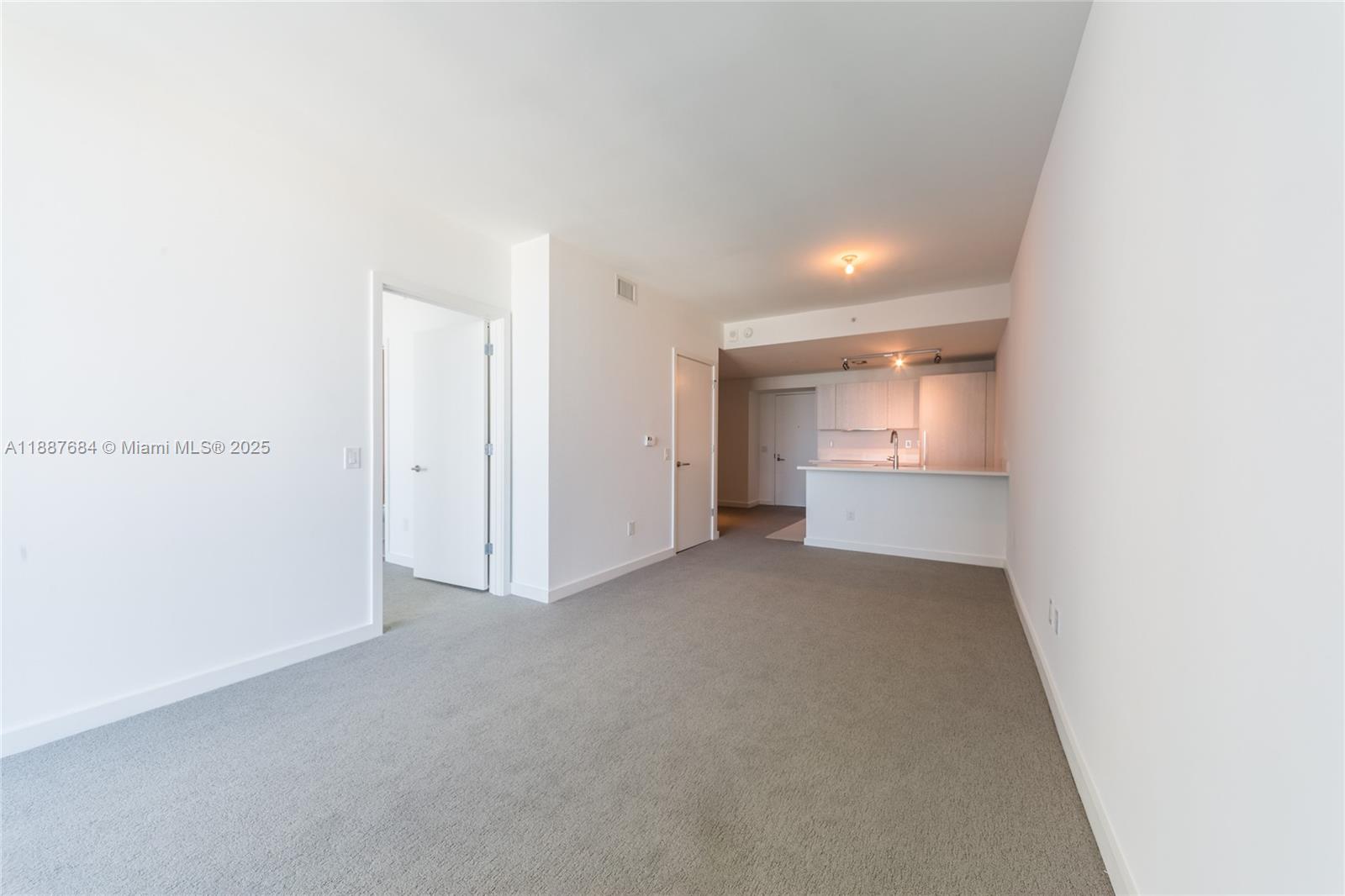 501 NE 31st St #2303, Miami FL 33137
