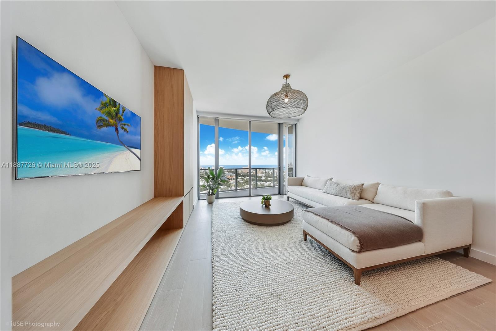 500 Alton Rd #1906, Miami Beach FL 33139