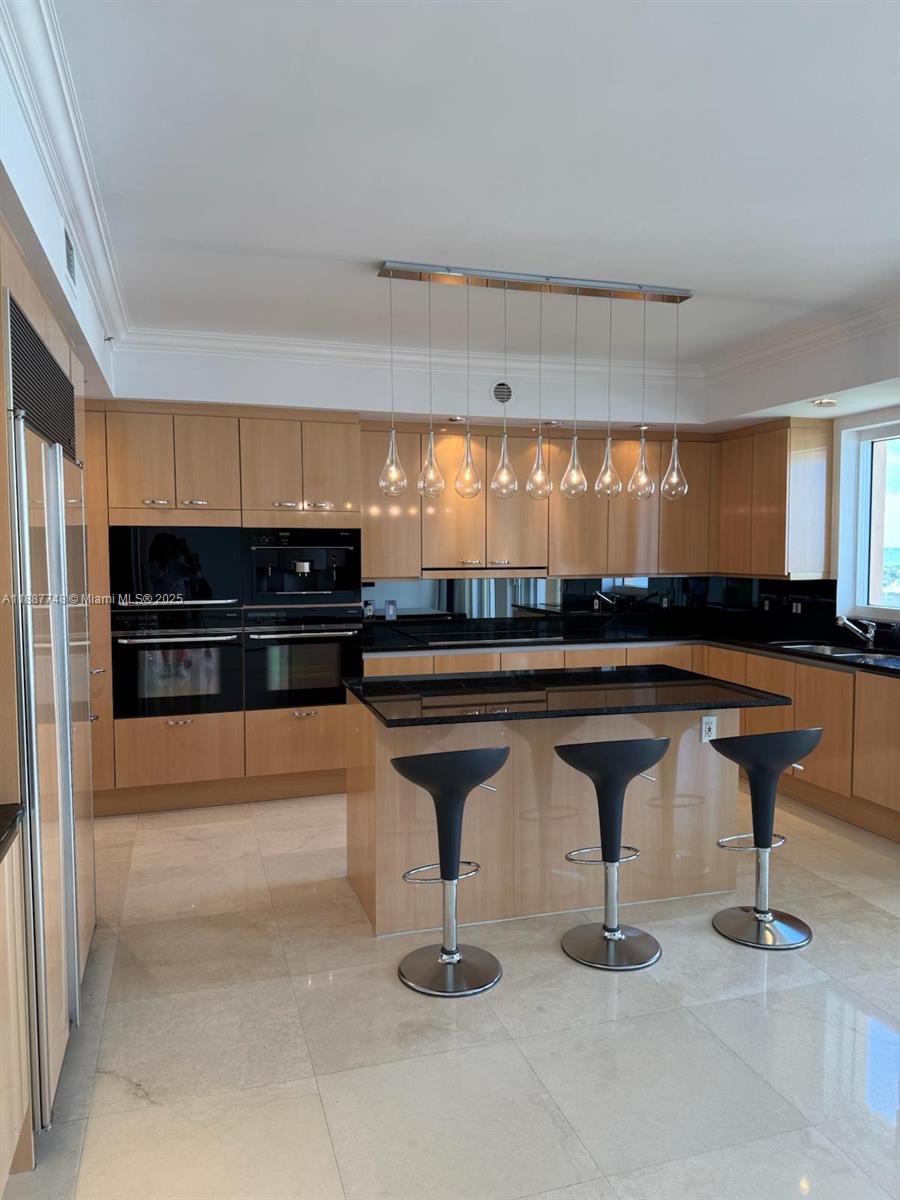 791 Crandon Blvd #1506, Key Biscayne FL 33149