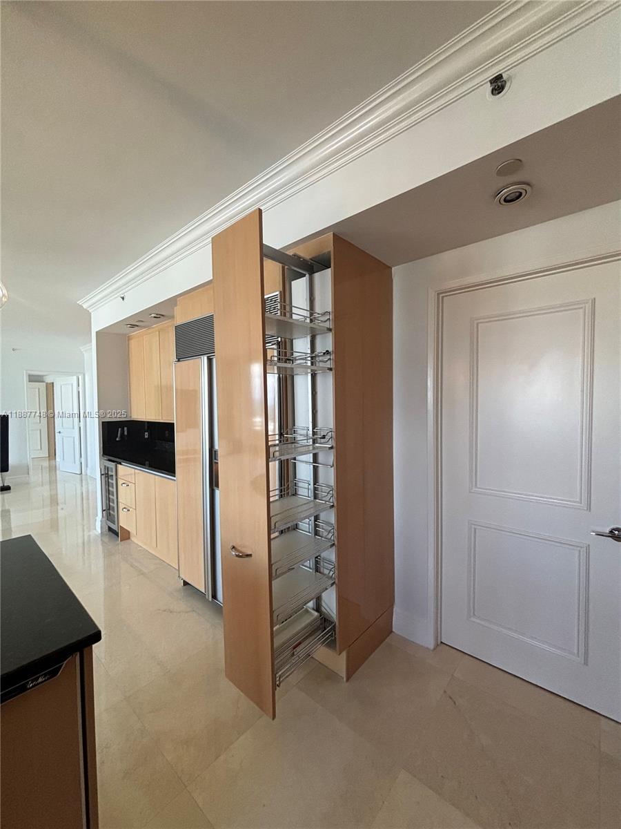 791 Crandon Blvd #1506, Key Biscayne FL 33149