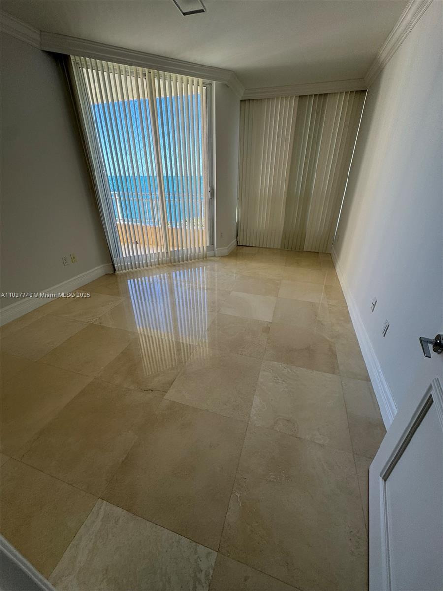 791 Crandon Blvd #1506, Key Biscayne FL 33149