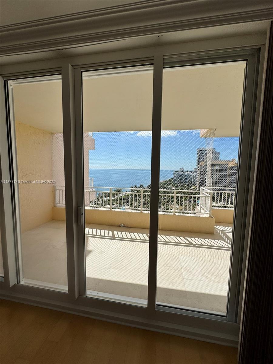 791 Crandon Blvd #1506, Key Biscayne FL 33149