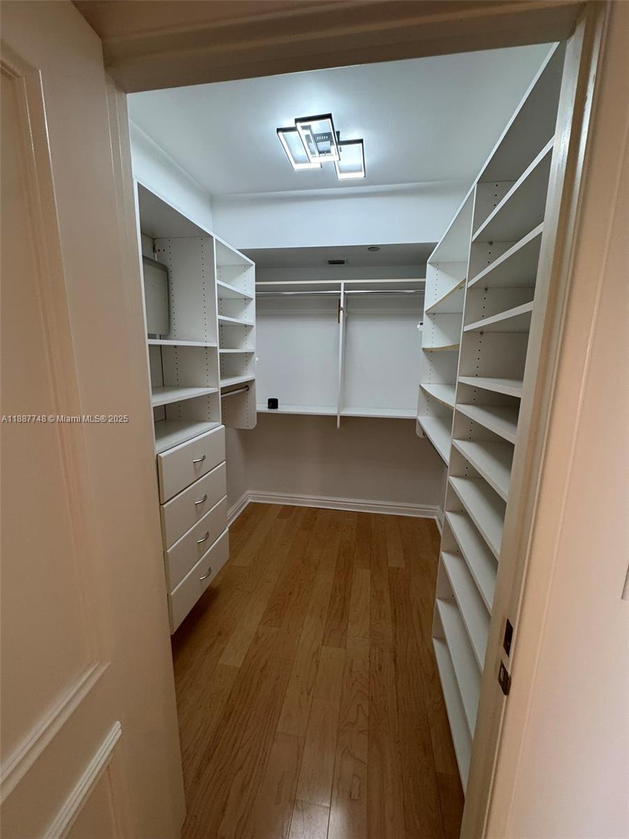 791 Crandon Blvd #1506, Key Biscayne FL 33149