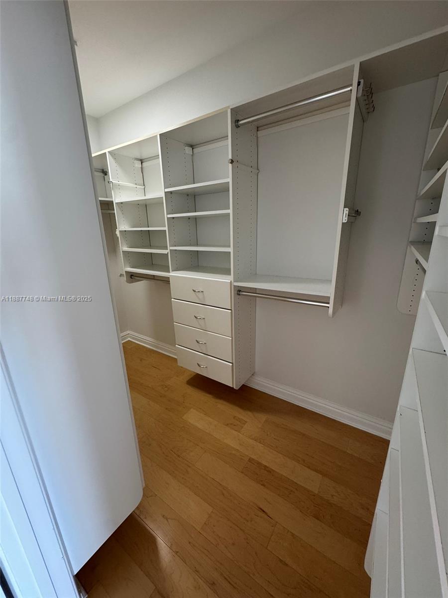 791 Crandon Blvd #1506, Key Biscayne FL 33149