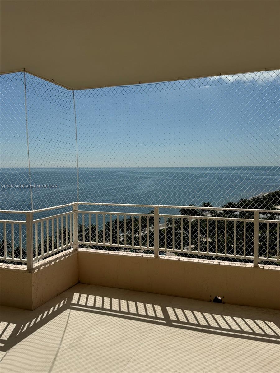 791 Crandon Blvd #1506, Key Biscayne FL 33149