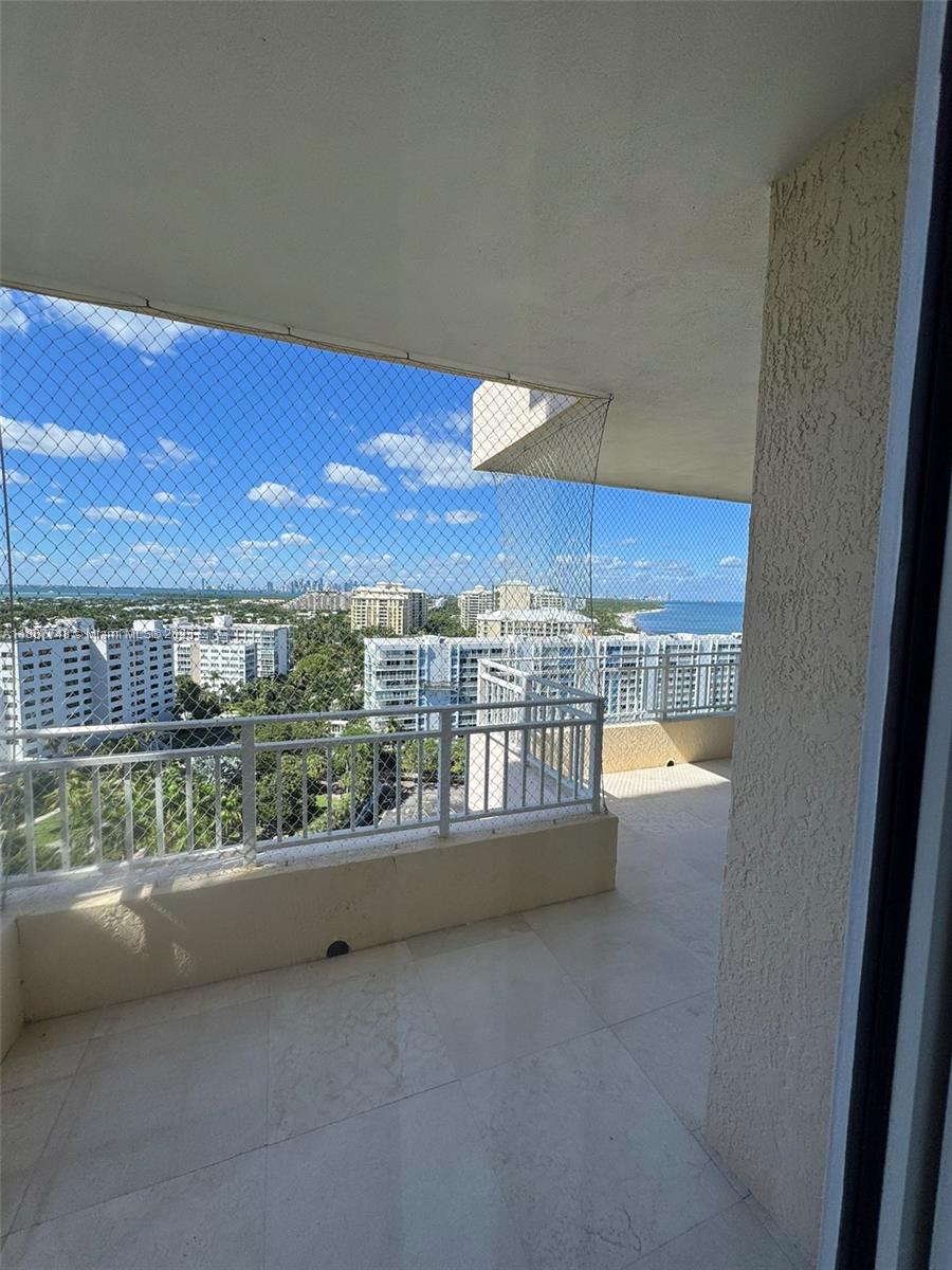 791 Crandon Blvd #1506, Key Biscayne FL 33149