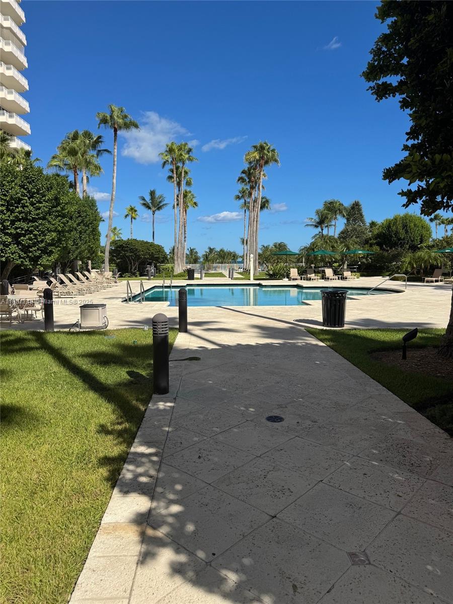 791 Crandon Blvd #1506, Key Biscayne FL 33149