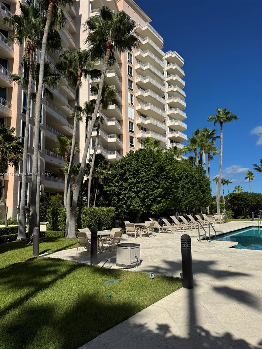 791 Crandon Blvd #1506, Key Biscayne FL 33149