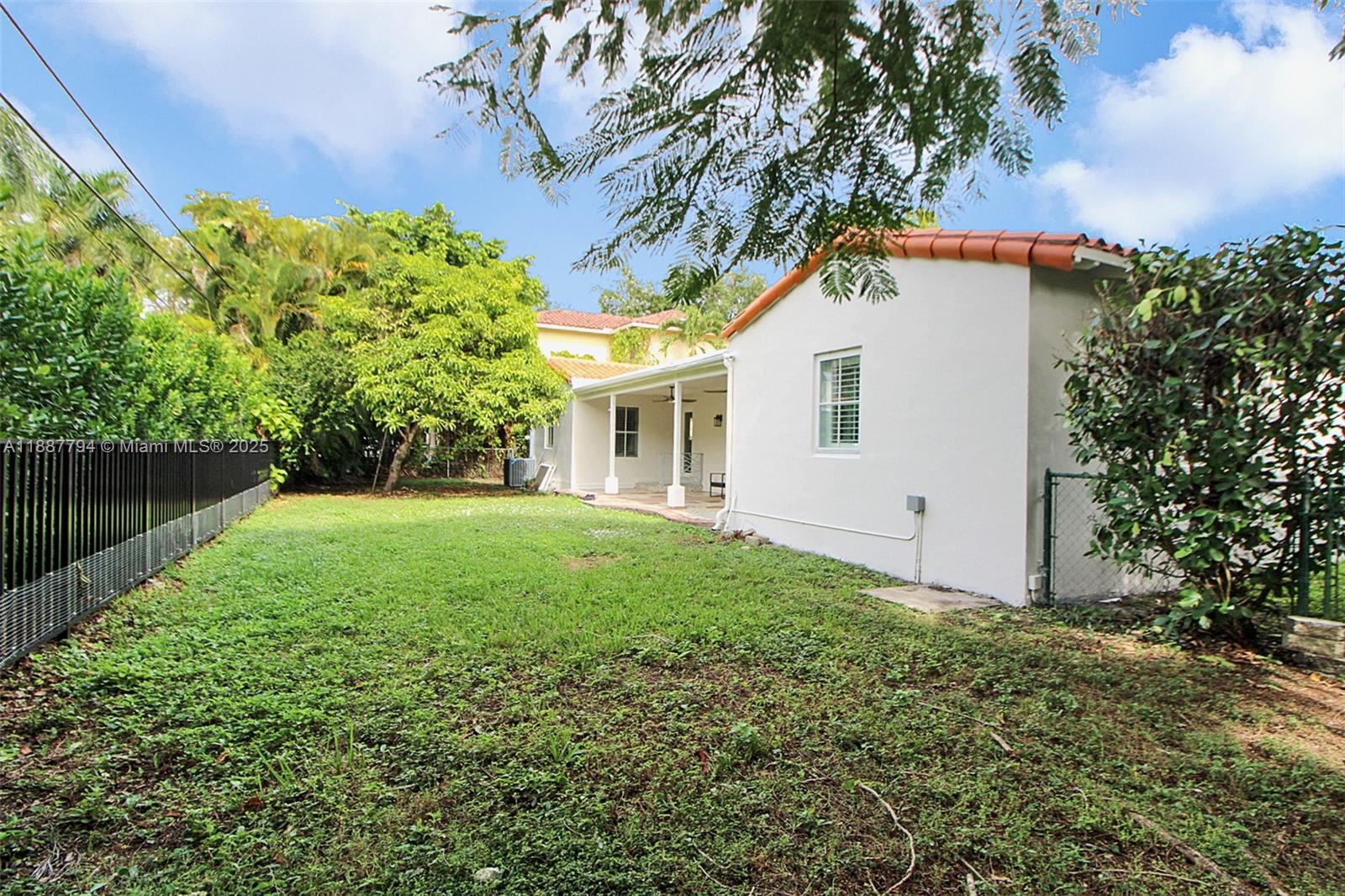 1110 Wallace St, Coral Gables FL 33134