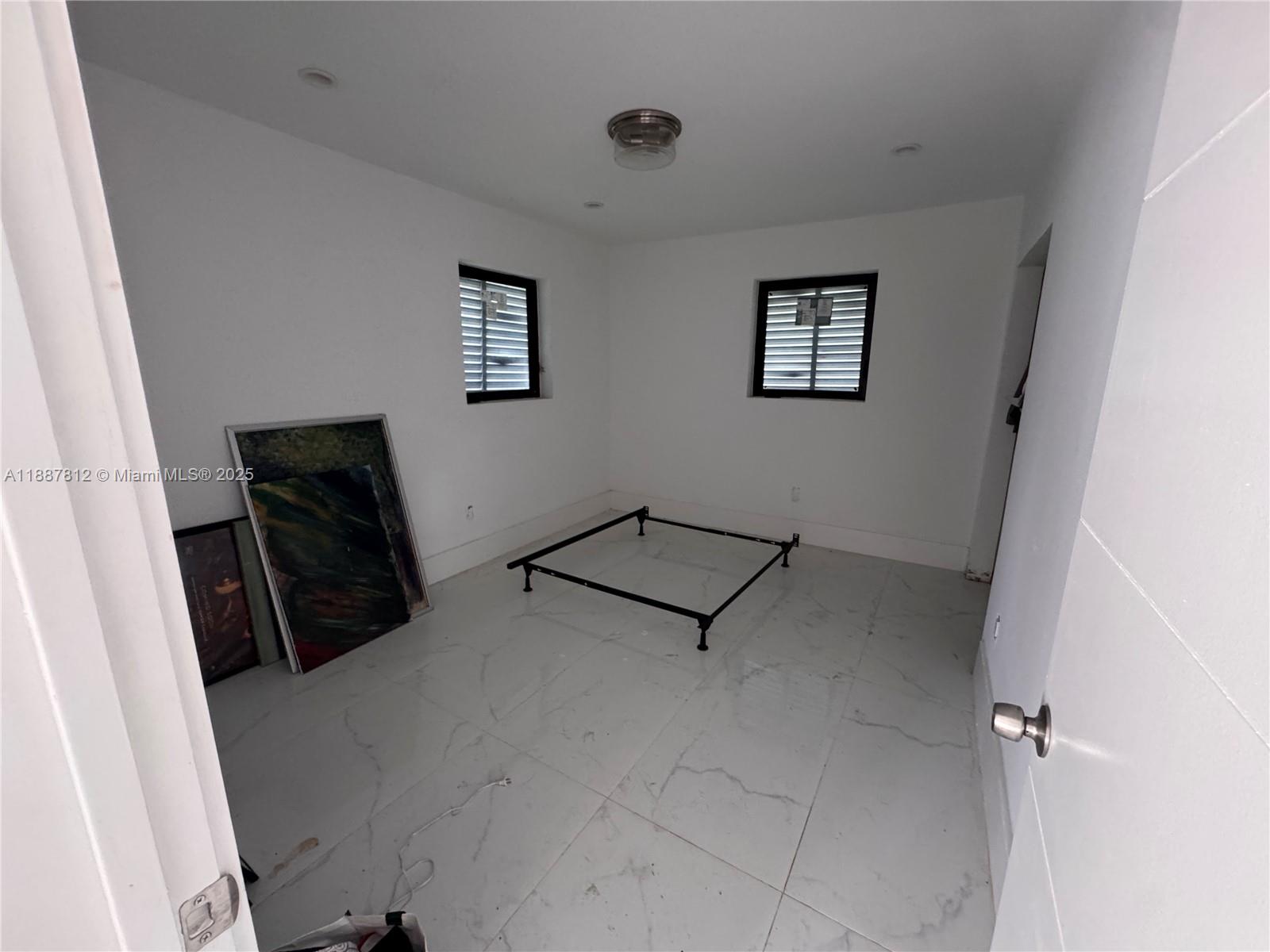 444 NW 21st St, Homestead FL 33030