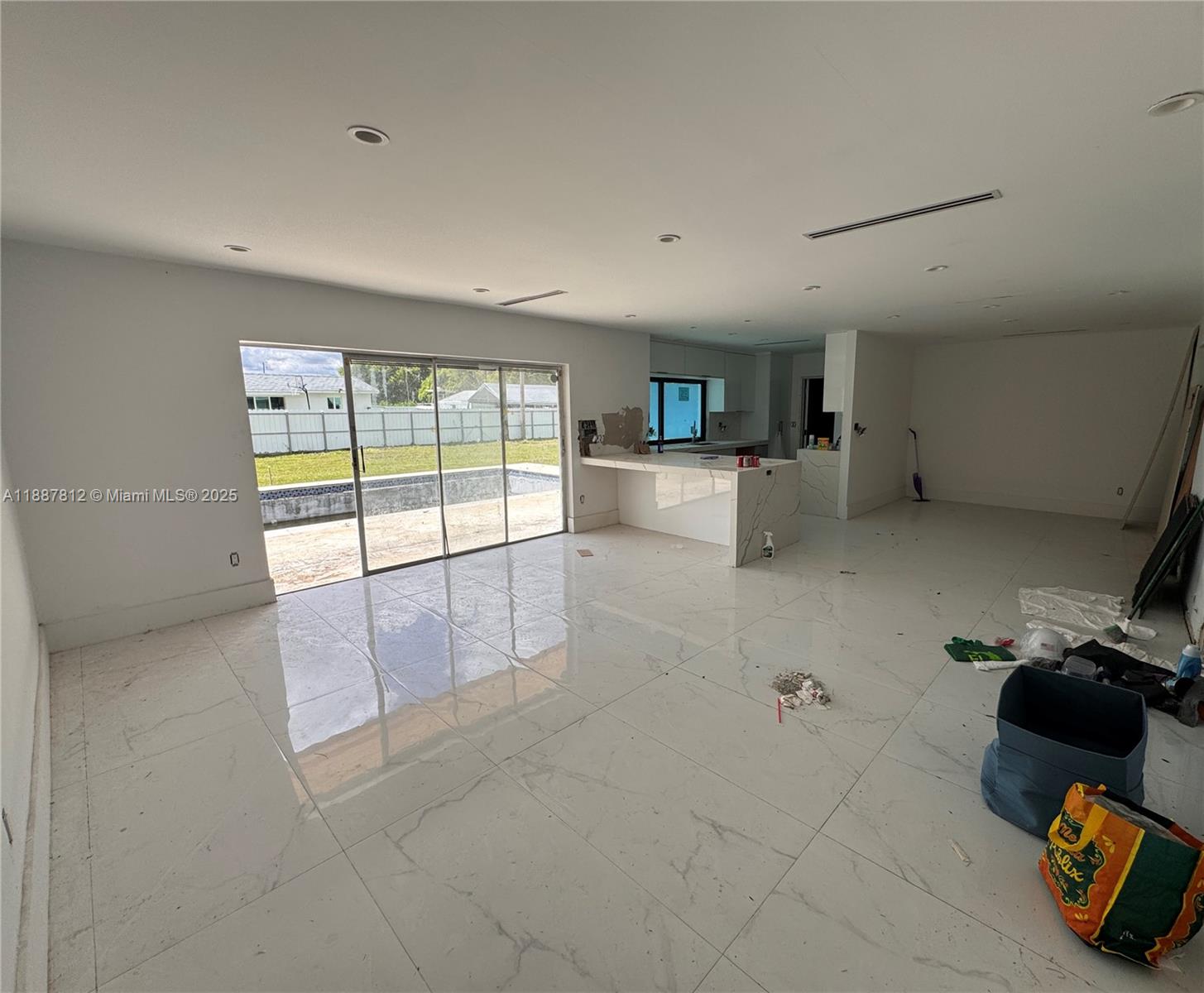 444 NW 21st St, Homestead FL 33030