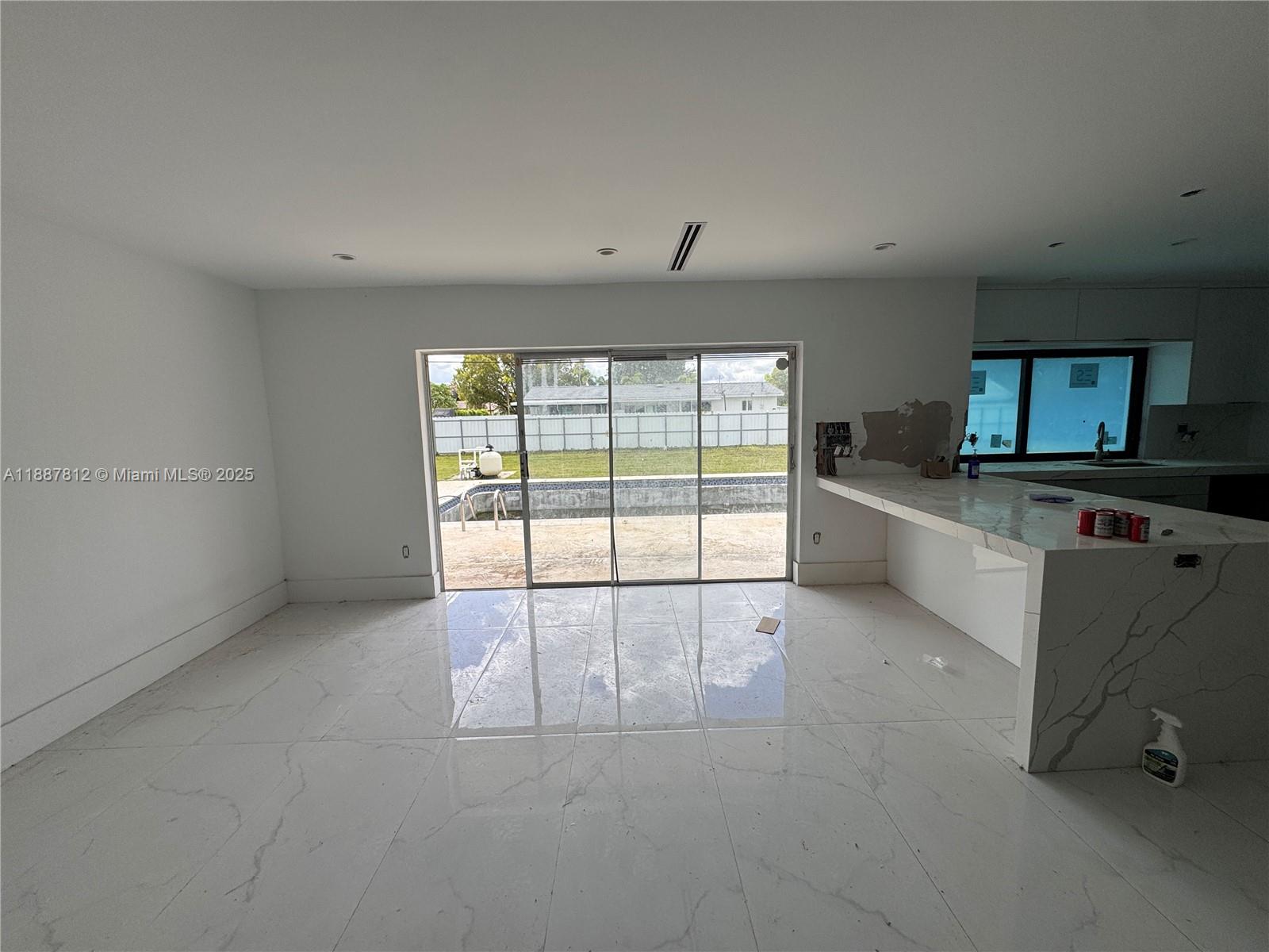 444 NW 21st St, Homestead FL 33030