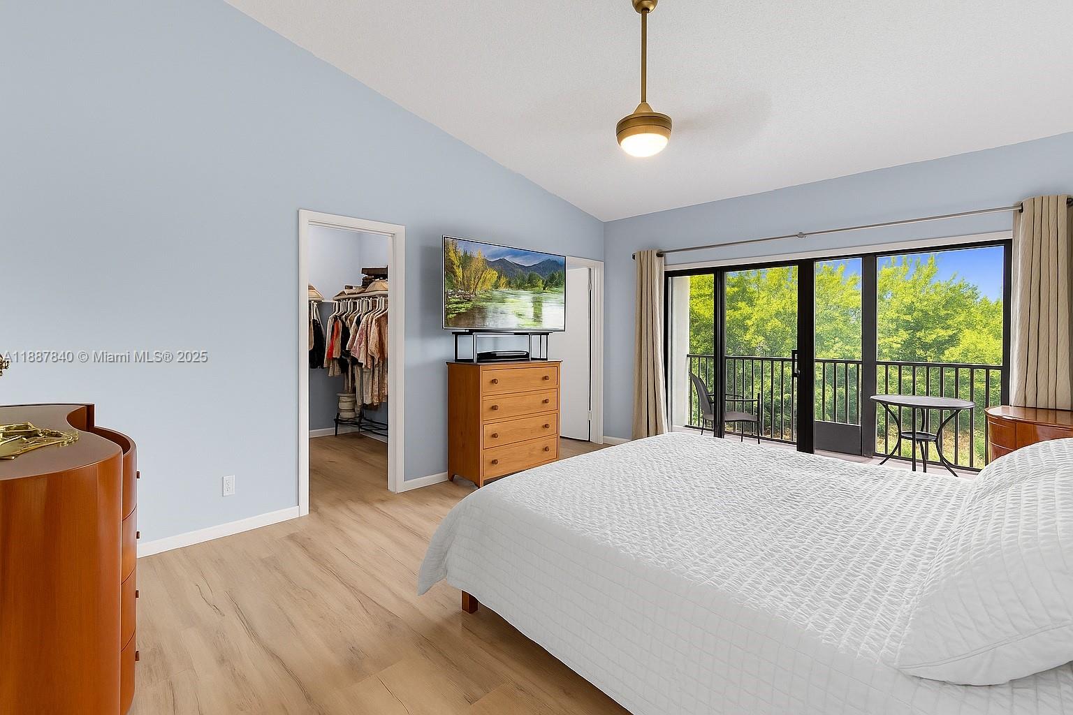 16624 Greens Edge Cir #75, Weston FL 33326