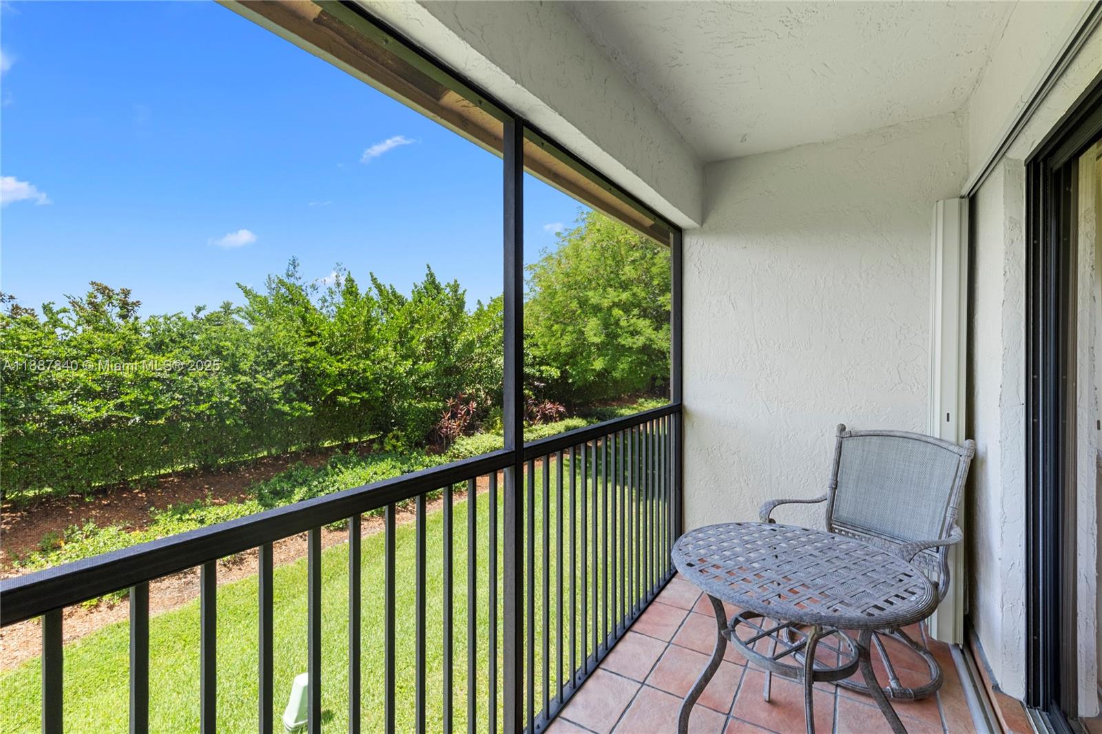 16624 Greens Edge Cir #75, Weston FL 33326