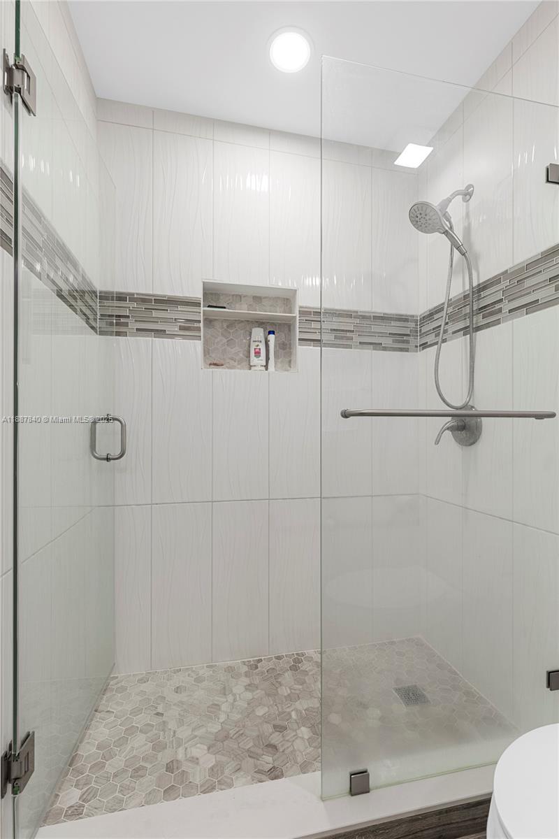 16624 Greens Edge Cir #75, Weston FL 33326