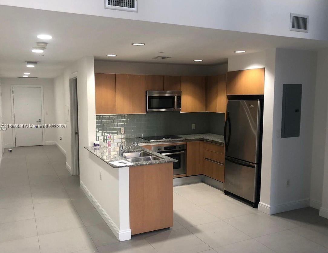 1050 Brickell Ave #1618, Miami FL 33131