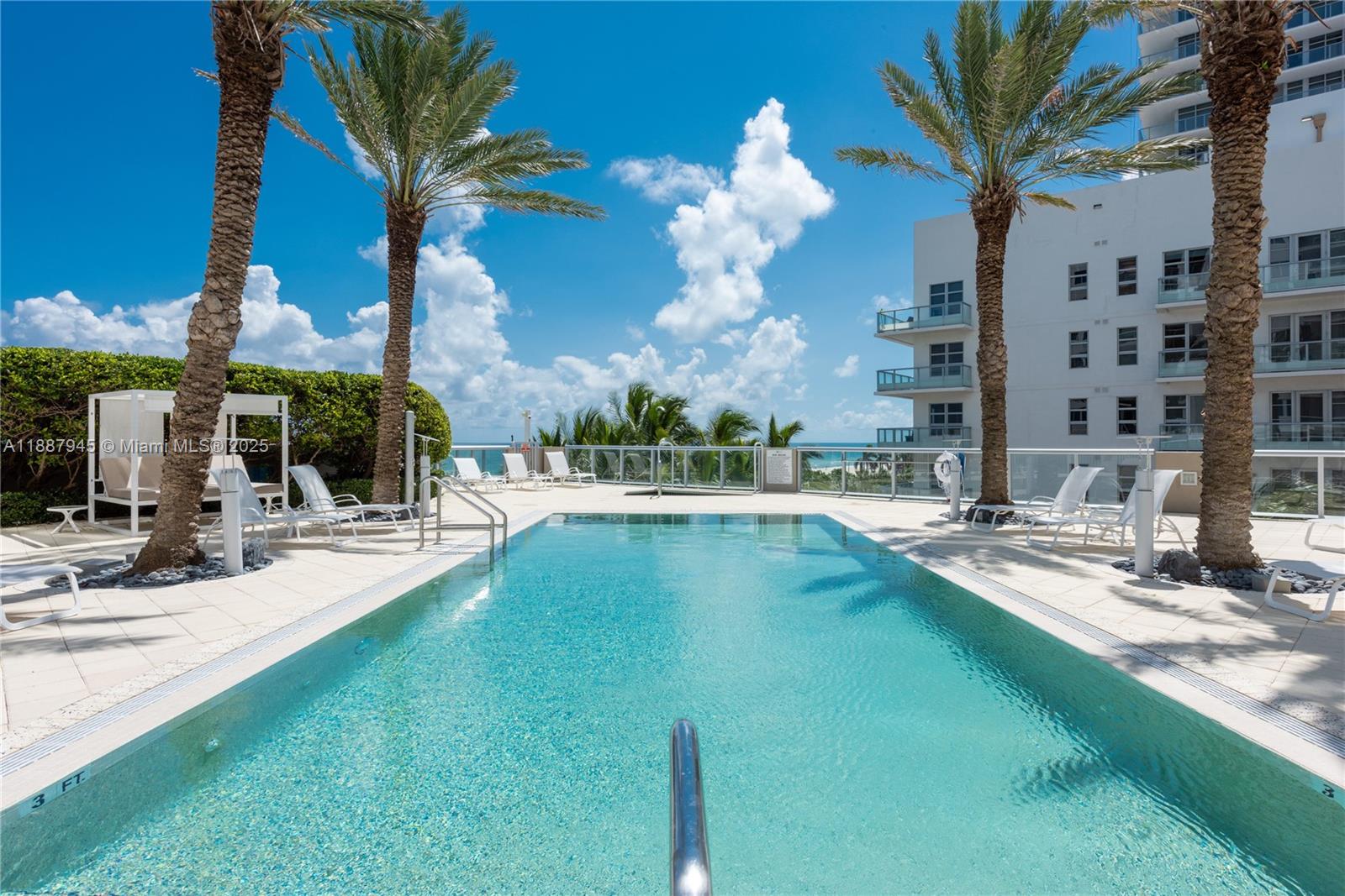 3801 Collins Ave #1502, Miami Beach FL 33140