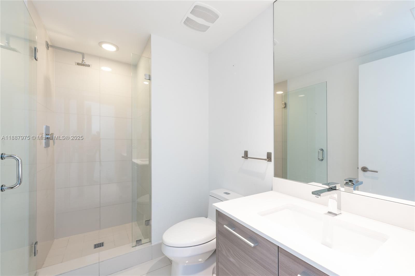 1300 S Miami Ave #1003, Miami FL 33130