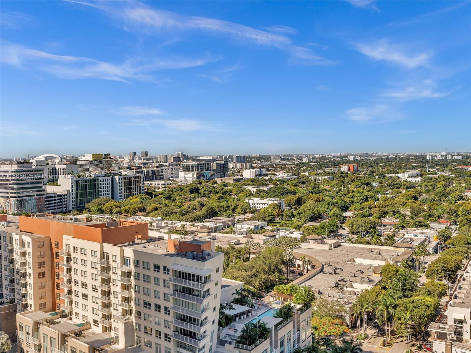 121 NE 34th St #2016, Miami FL 33137