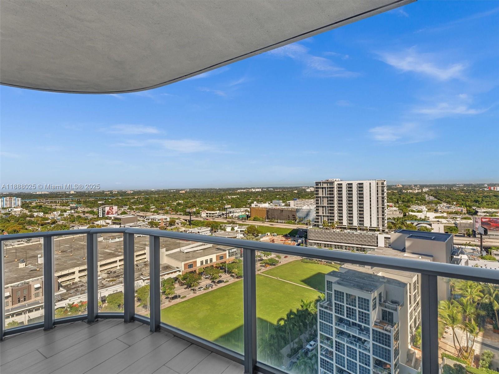121 NE 34th St #2016, Miami FL 33137