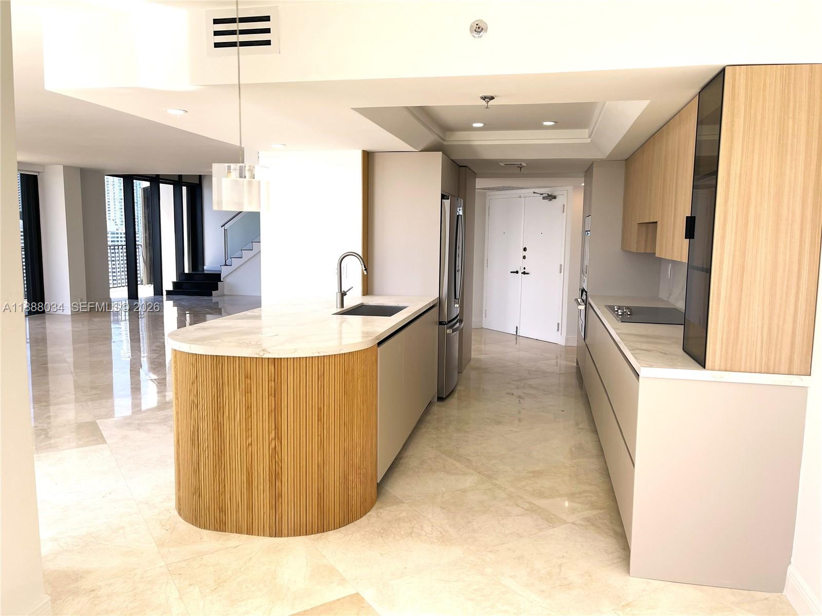 520 Brickell Key Drive #UPH-03, Miami FL 33131