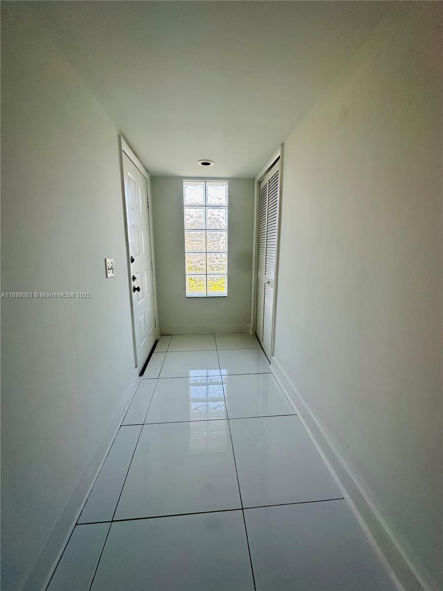 16491 Blatt Blvd #202, Weston FL 33326