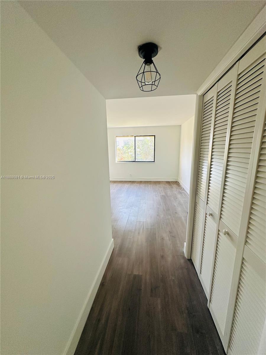 16491 Blatt Blvd #202, Weston FL 33326