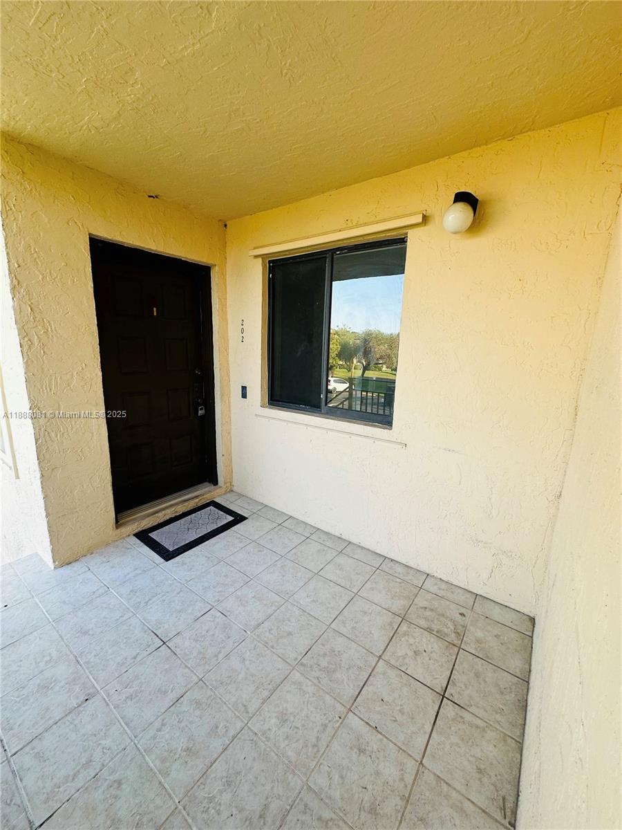 16491 Blatt Blvd #202, Weston FL 33326