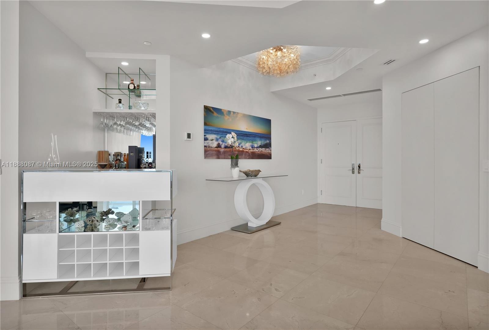 4779 Collins Ave #PH4301, Miami Beach FL 33140