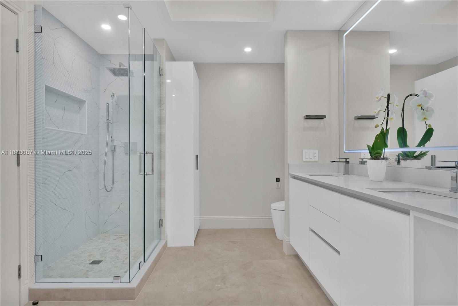 4779 Collins Ave #PH4301, Miami Beach FL 33140