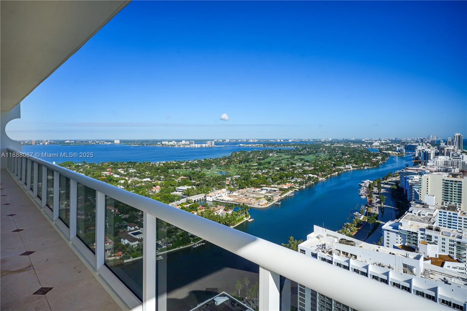 4779 Collins Ave #PH4301, Miami Beach FL 33140
