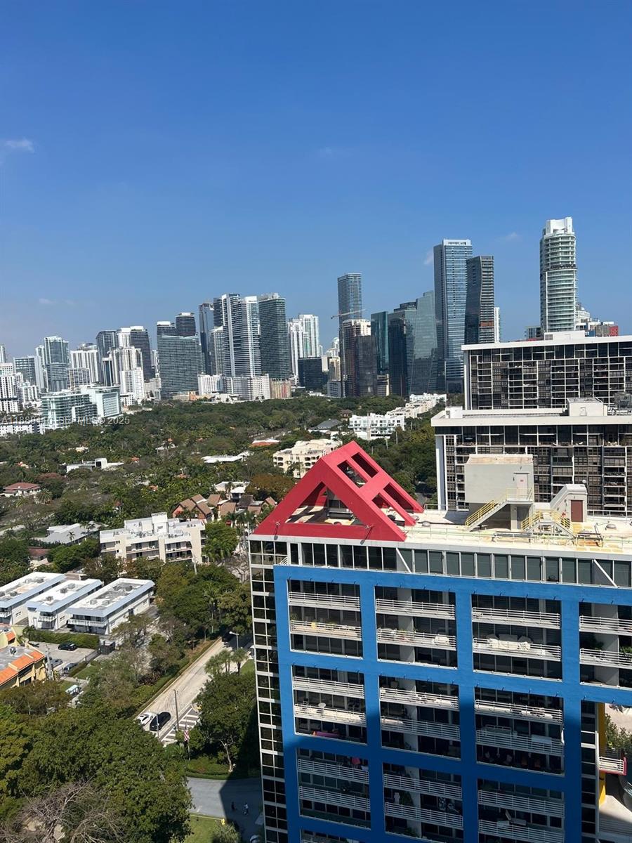 2101 Brickell Ave #2104, Miami FL 33129