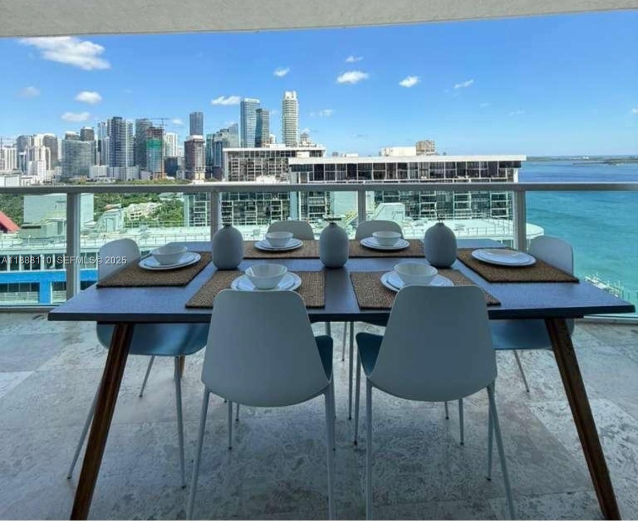 2101 Brickell Ave #2104, Miami FL 33129