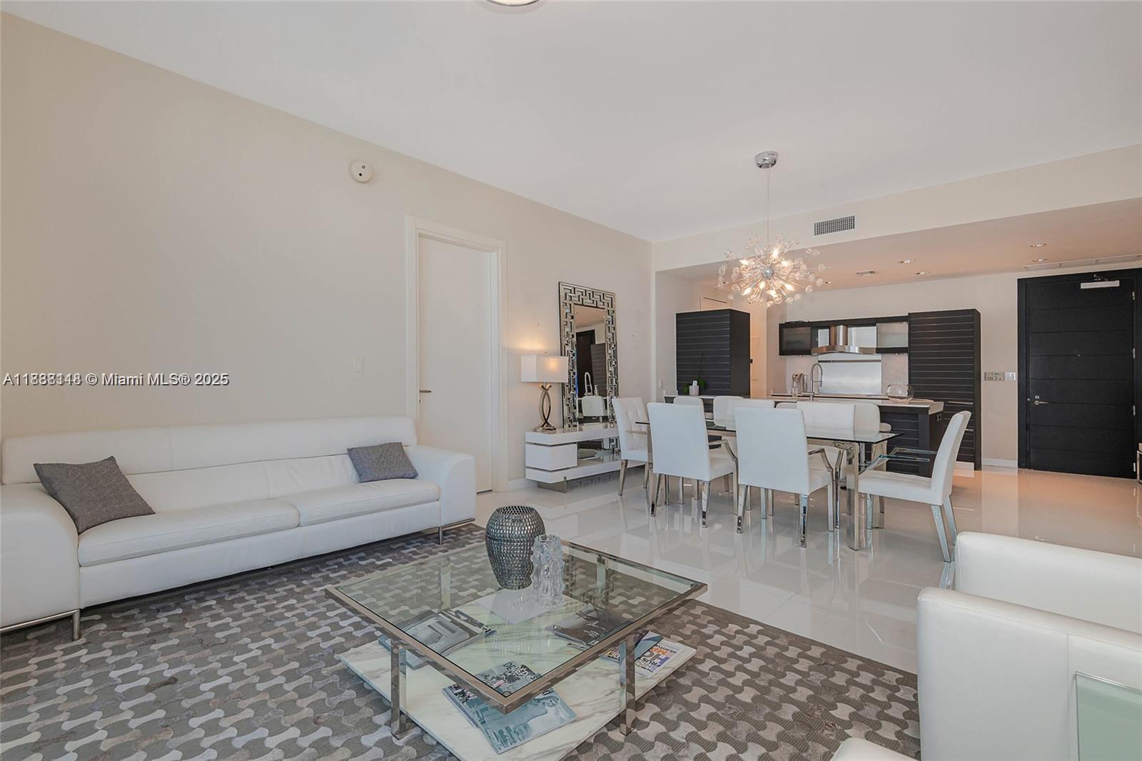 200 Biscayne Boulevard Way #5109, Miami FL 33131