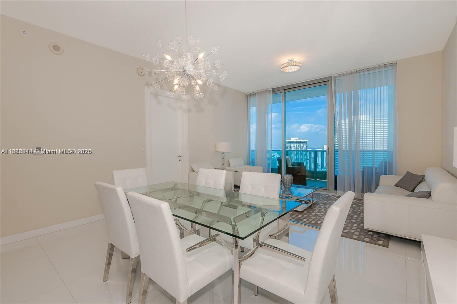 200 Biscayne Boulevard Way #5109, Miami FL 33131