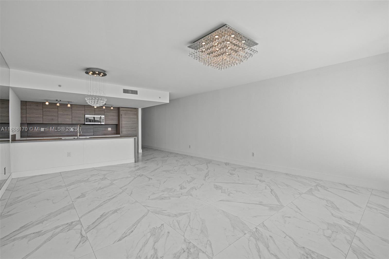 400 Sunny Isles Blvd #1005, Sunny Isles Beach FL 33160