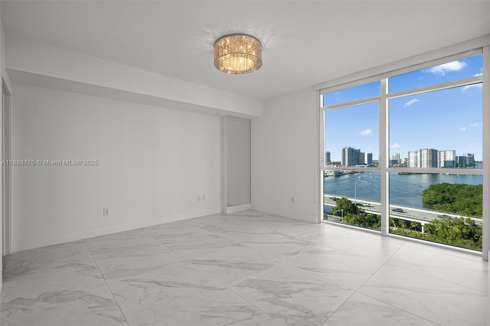 400 Sunny Isles Blvd #1005, Sunny Isles Beach FL 33160