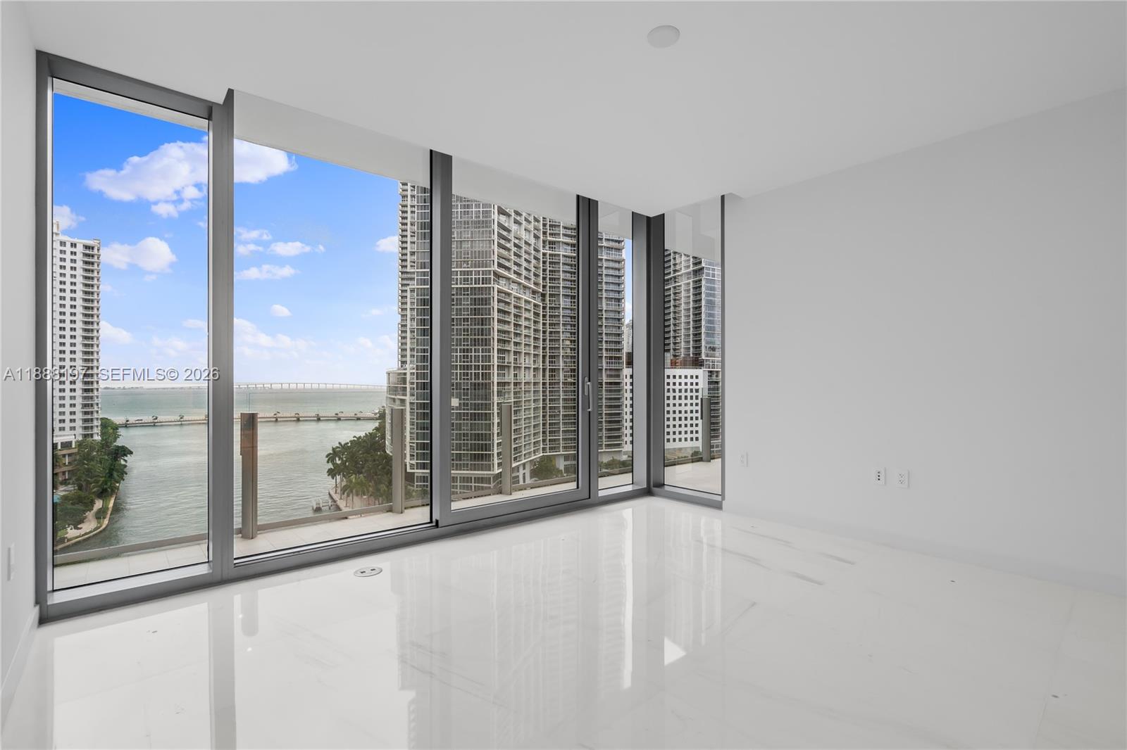 300 Biscayne Blvd Way #1103, Miami FL 33131