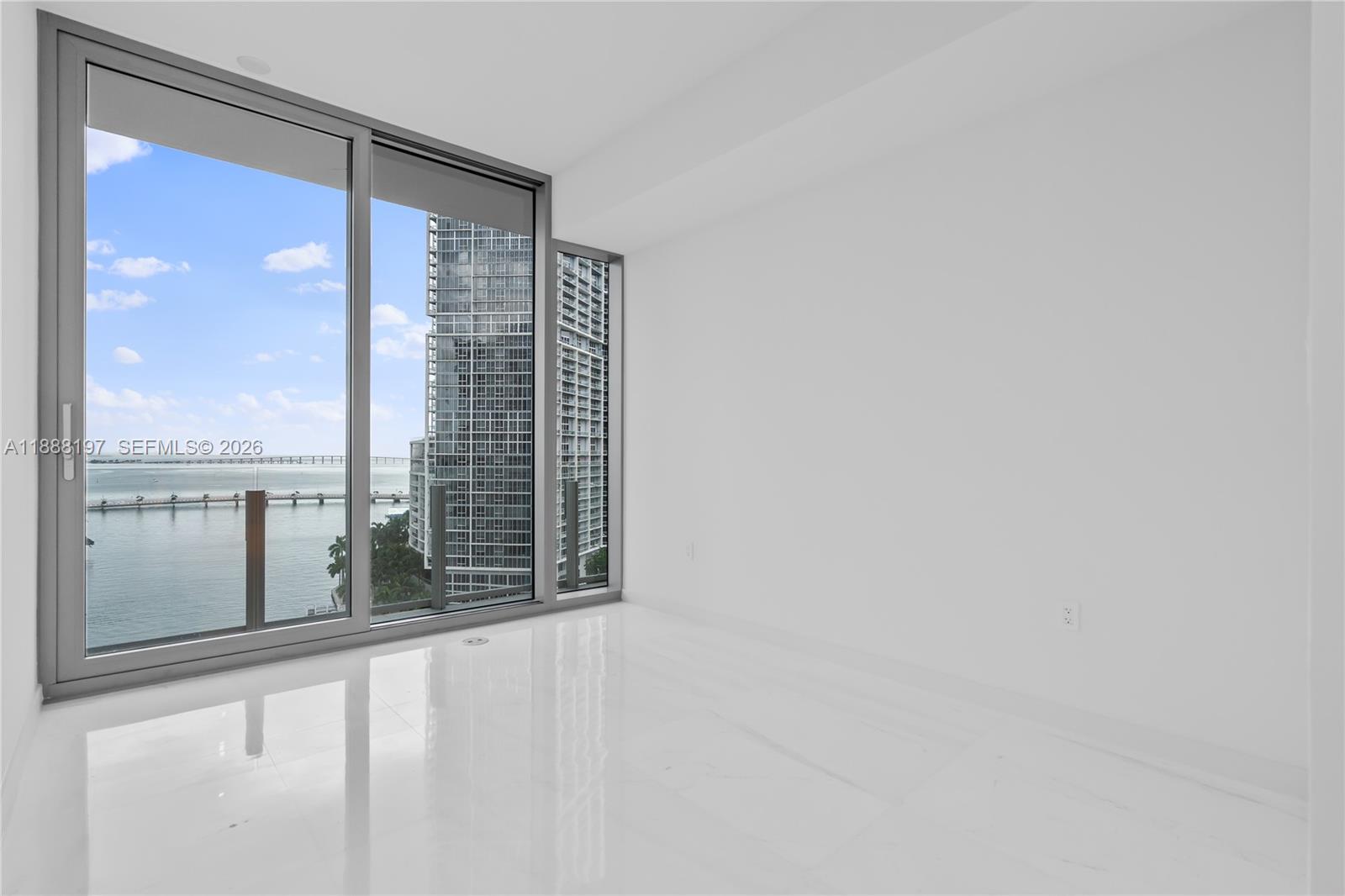 300 Biscayne Blvd Way #1103, Miami FL 33131